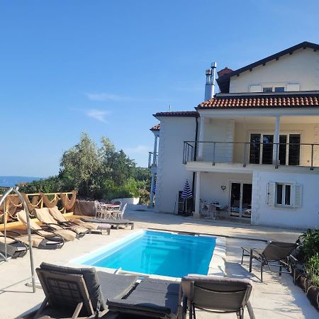 Ferienwohnung Mit Pool Kroatien Mit Meerblick Und Pool Lovran Bagian luar foto