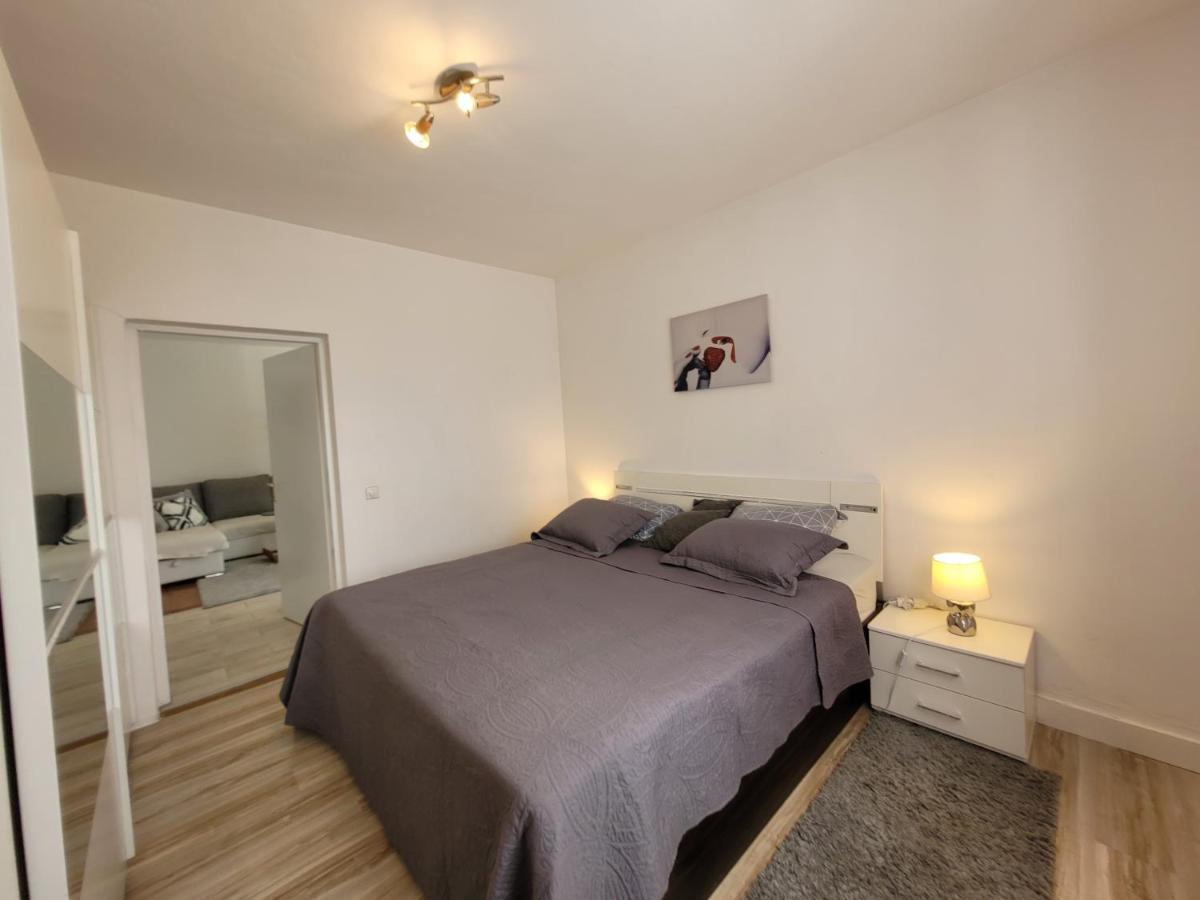 Ferienwohnung Mit Pool Kroatien Mit Meerblick Und Pool Lovran Bagian luar foto